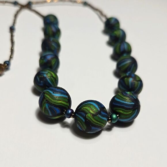 Green and Blue Beaded Necklace - Picture 1 of 5